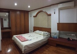 Blk 32 Cassia Crescent (Geylang), HDB 3 Rooms #170566012